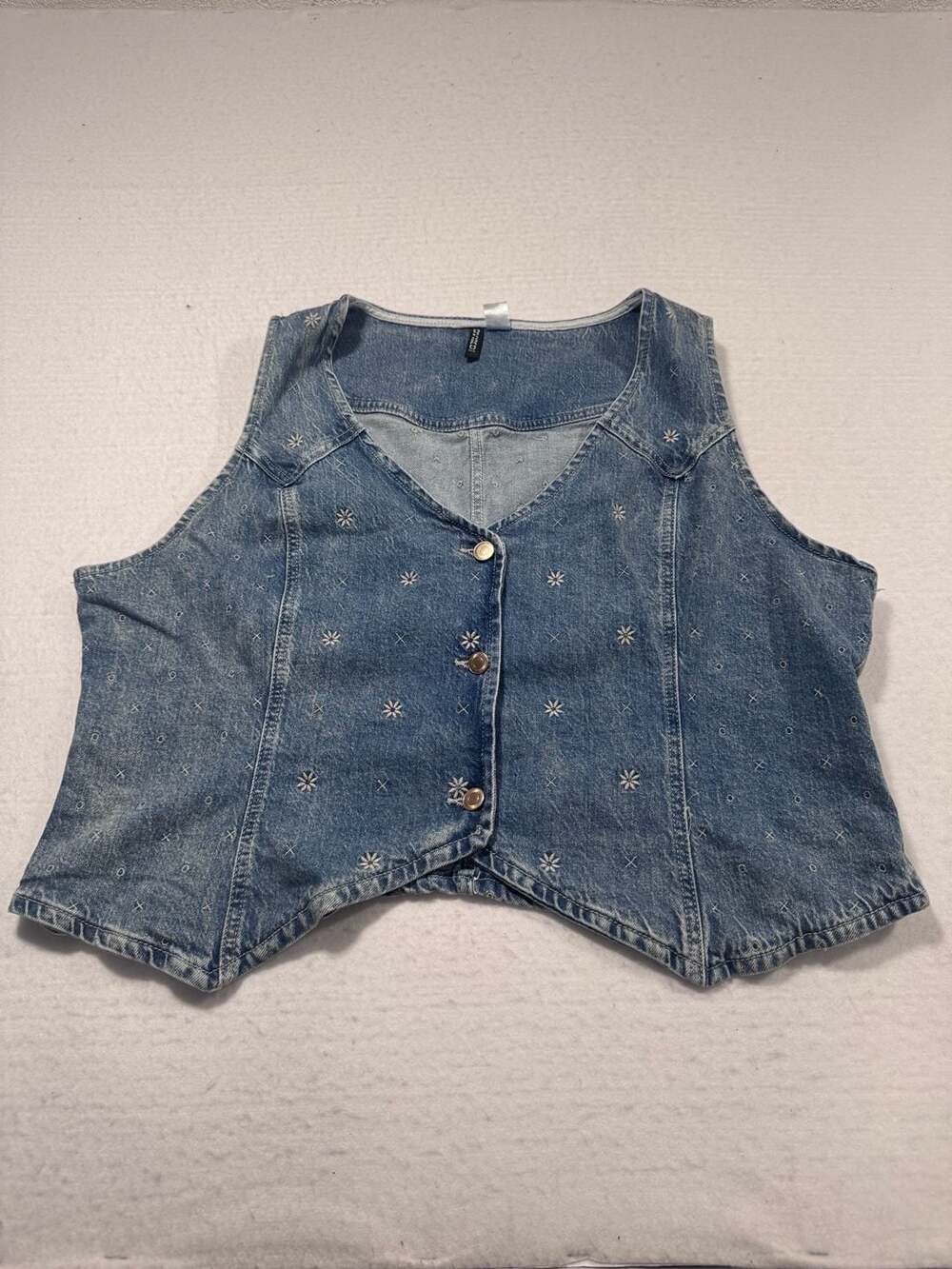 H&M Divided Embroidered Daisy Denim Vest Size XXL